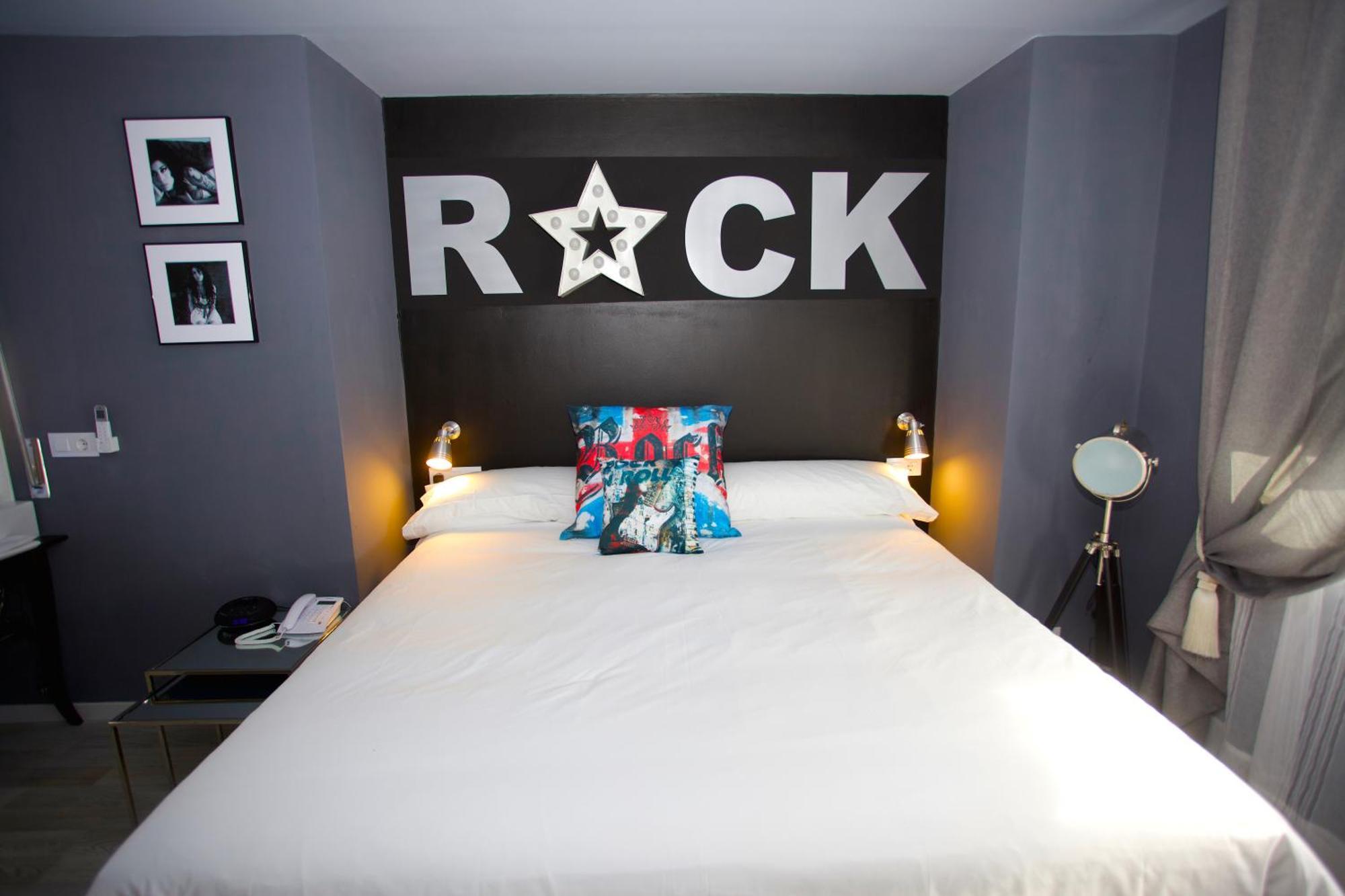 Hotel Apartamentos Rock Star Taboadela Zewnętrze zdjęcie