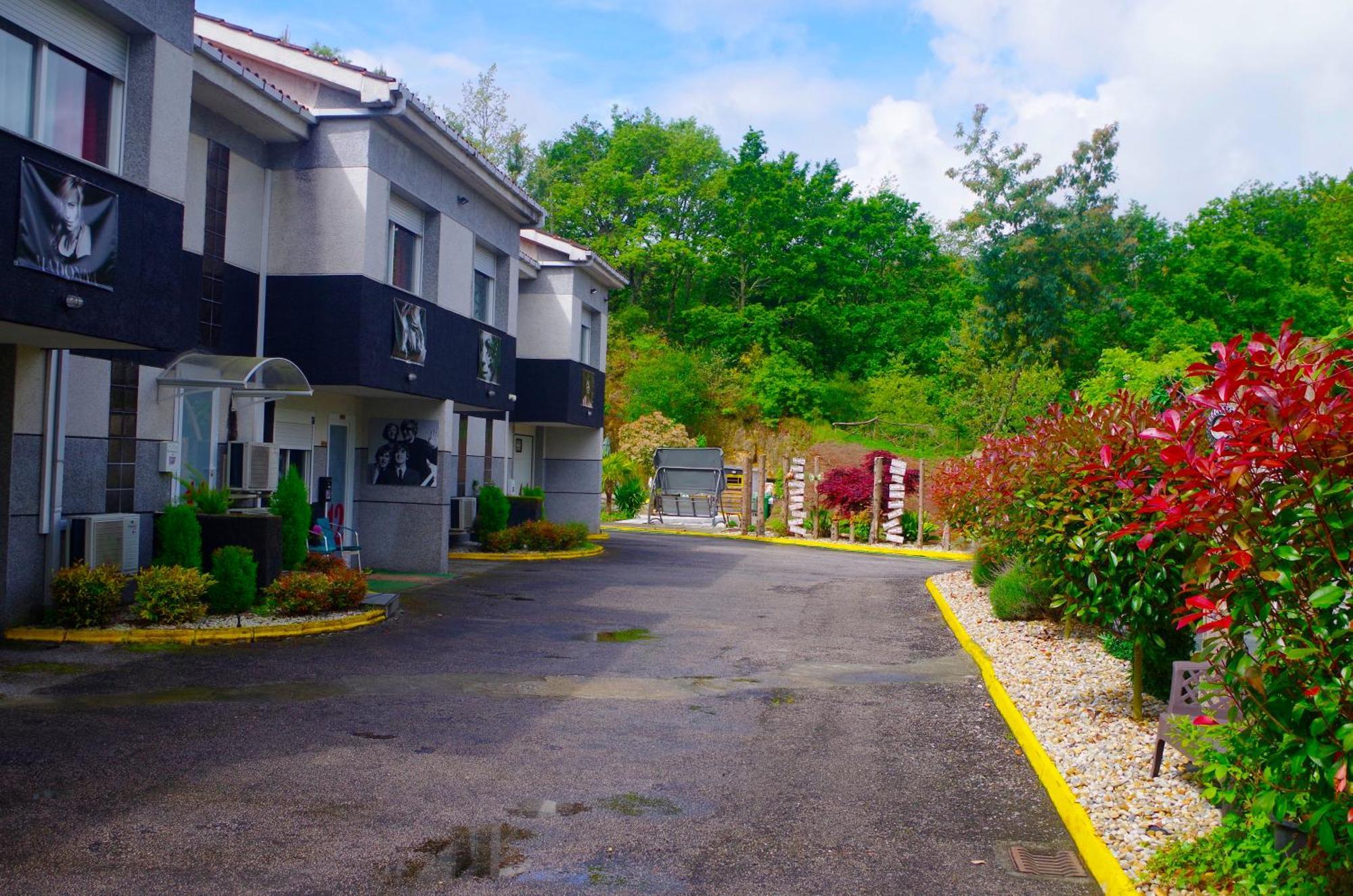 Hotel Apartamentos Rock Star Taboadela Zewnętrze zdjęcie