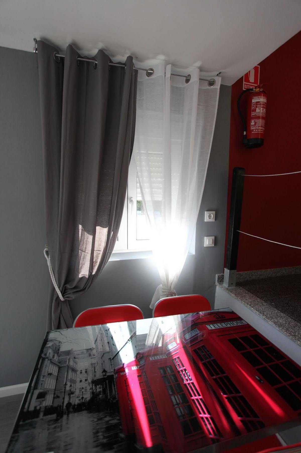 Hotel Apartamentos Rock Star Taboadela Zewnętrze zdjęcie