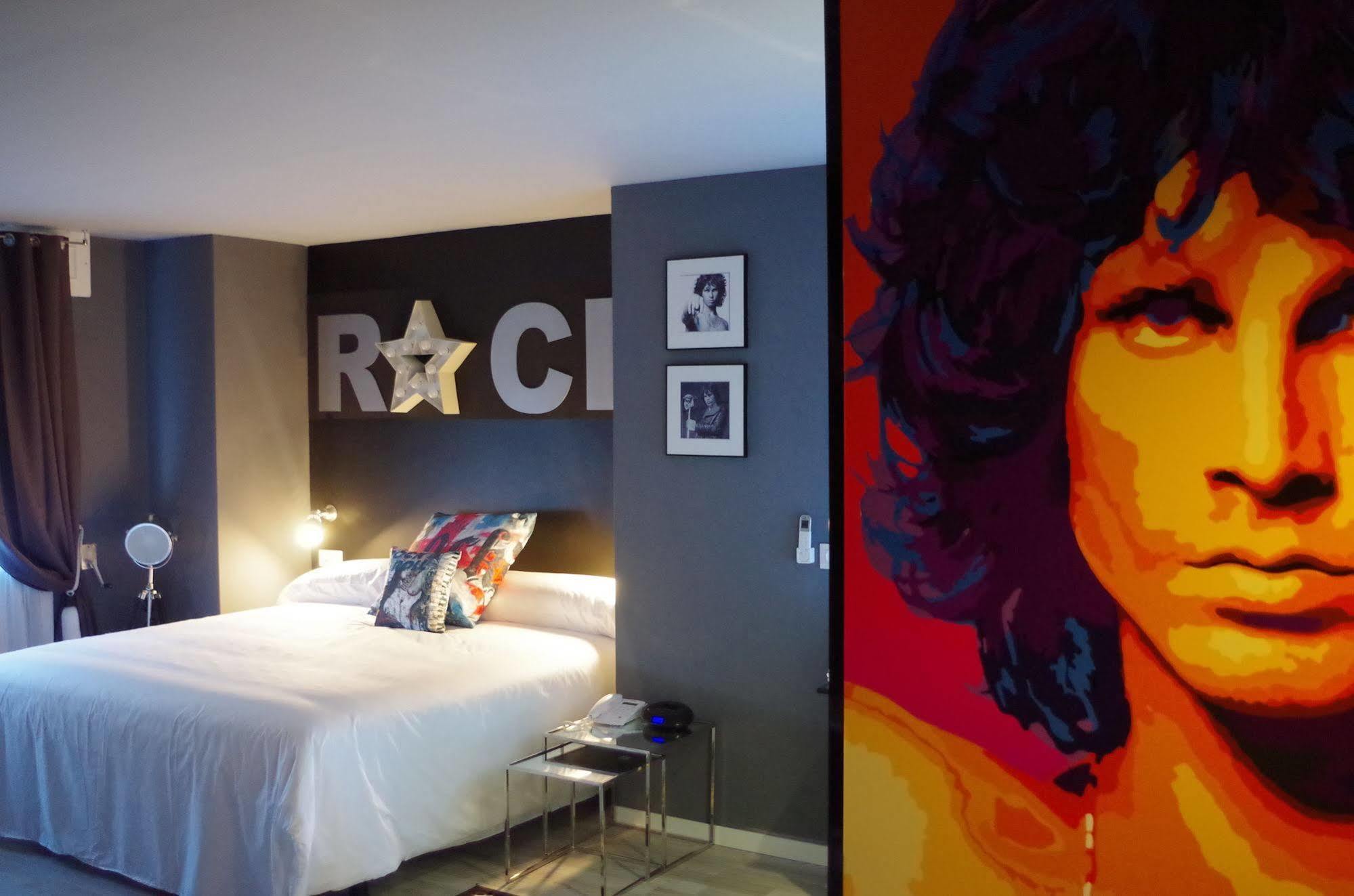 Hotel Apartamentos Rock Star Taboadela Zewnętrze zdjęcie